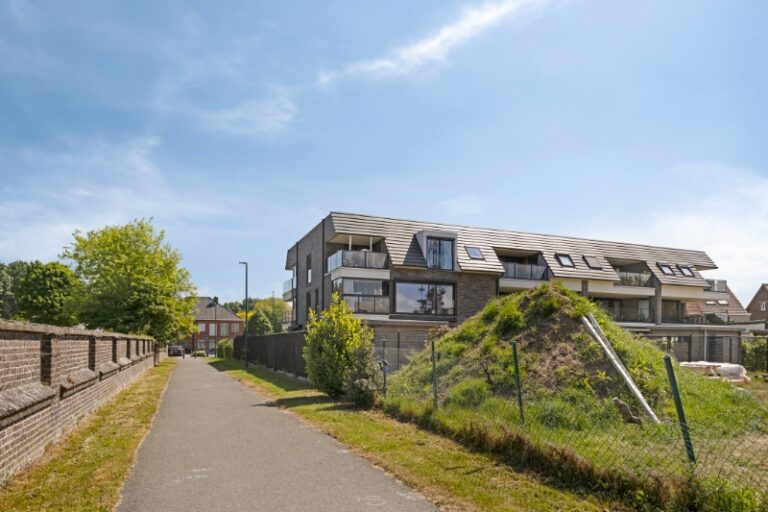 datasiteswebimmohuysmanhermanosbewwwwp-contentuploads2025106e5060a81cee8211eaba06bfbf893b3b4edcb6d658428c2771a53342e69e7174