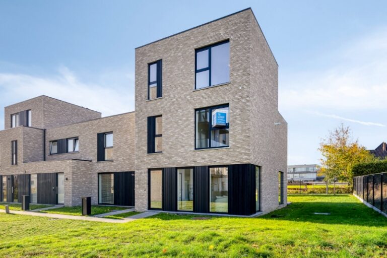 datasiteswebimmohuysmanbe4358wwwwp-contentuploads202510f57c13aa6ccf34727d6ca5d472c9656c88d4d12845a387108f5f75d2fc97f0ad