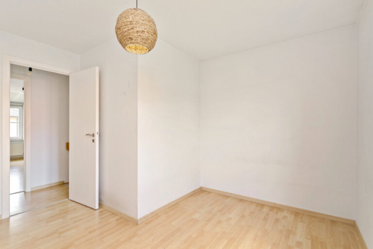 21a89235827c15eaf722a275931c97c3954f46702a324f8ef28470c08721985d