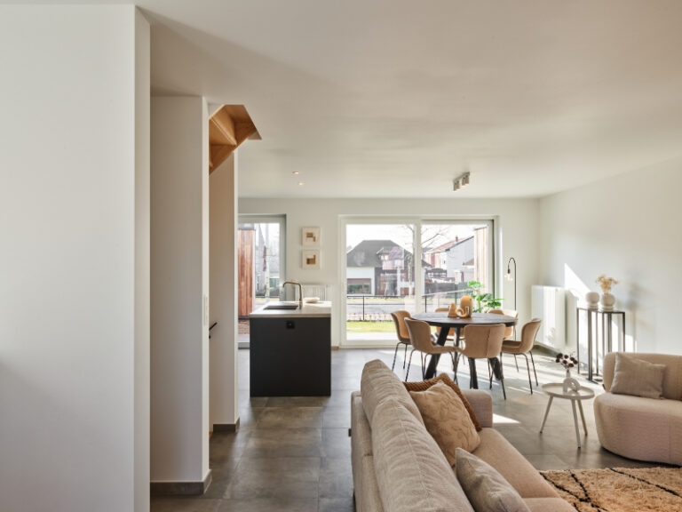 23932d5f6c40c02b98f8cc79281fd8c3dee6ced53470594748b7318370cbf3ea