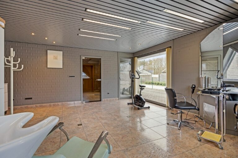 5ffa1e51cf8f957eda2035e4eadfc8d621fb797d07dcc551146af618144eaab0