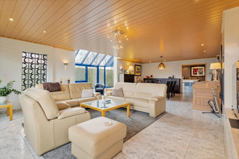 d006307d7af1f580956c91bffa56c6868303d36644519decdd2bbe73b87ba8f4