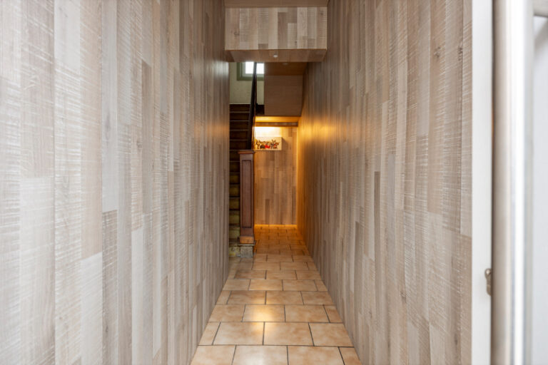 e89434da24f6d1eb61793804eb4f96a370ac0d96b3ee67c8b648cff8d4e715d3