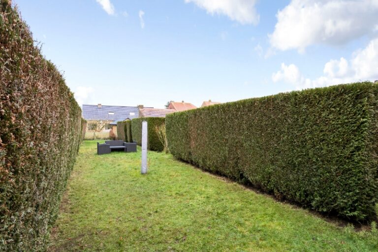 fbe496501886cbfdc9874ab146510448e6019245fc0f496ba3cb11d9ac794b80