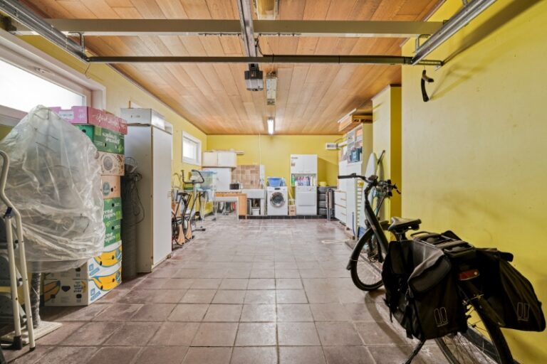 355c6091fa49962ebcc9e4d34eb48725295a38c97c149adc03c8371572596337