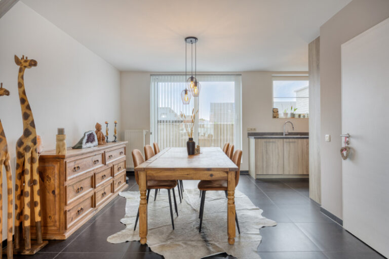 553a8c7ec1f91a2d5580b955db206c1c9d6dd54ac06907ef3af521f238b0f313