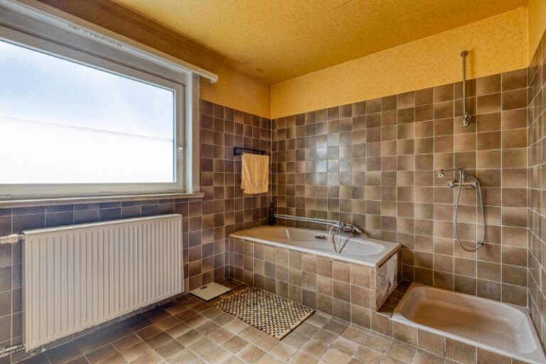 7aba7fa39bf8d79aa0ebf774ec7f69781ec3fbacfa3ad6337e988a38d6dc85c7